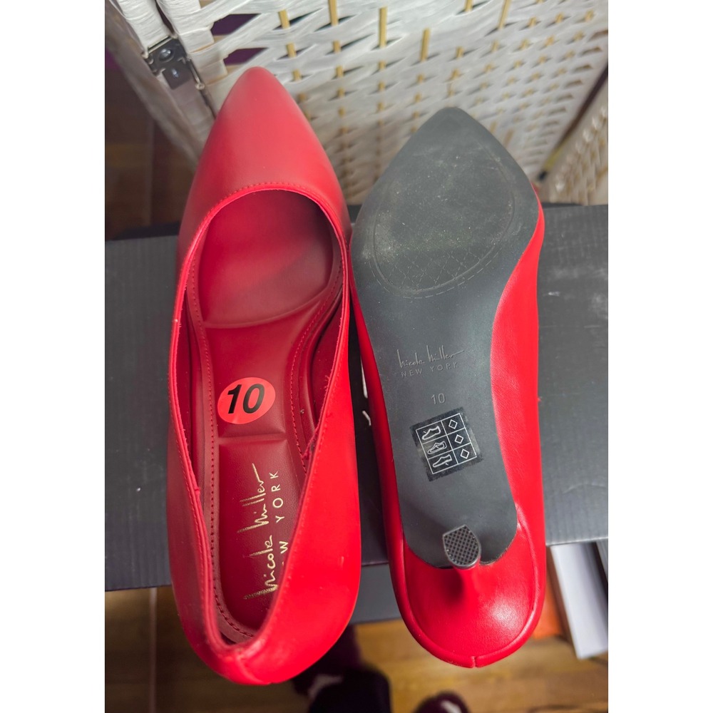 Red Pointed Toe Pumps Classic Stiletto Heel Bold Statement Shoe Work Event Date - Picture 4 of 5
